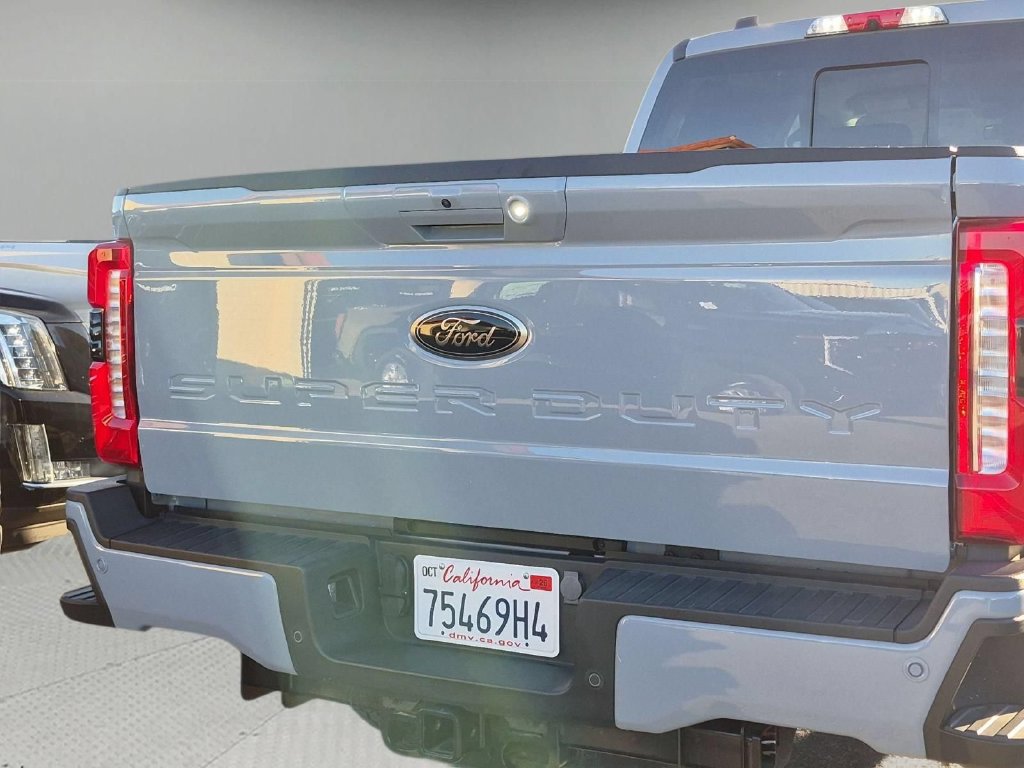 Used 2026 Ford F250 Lariat w/ Black Appearance Package AWD/4WD image 30