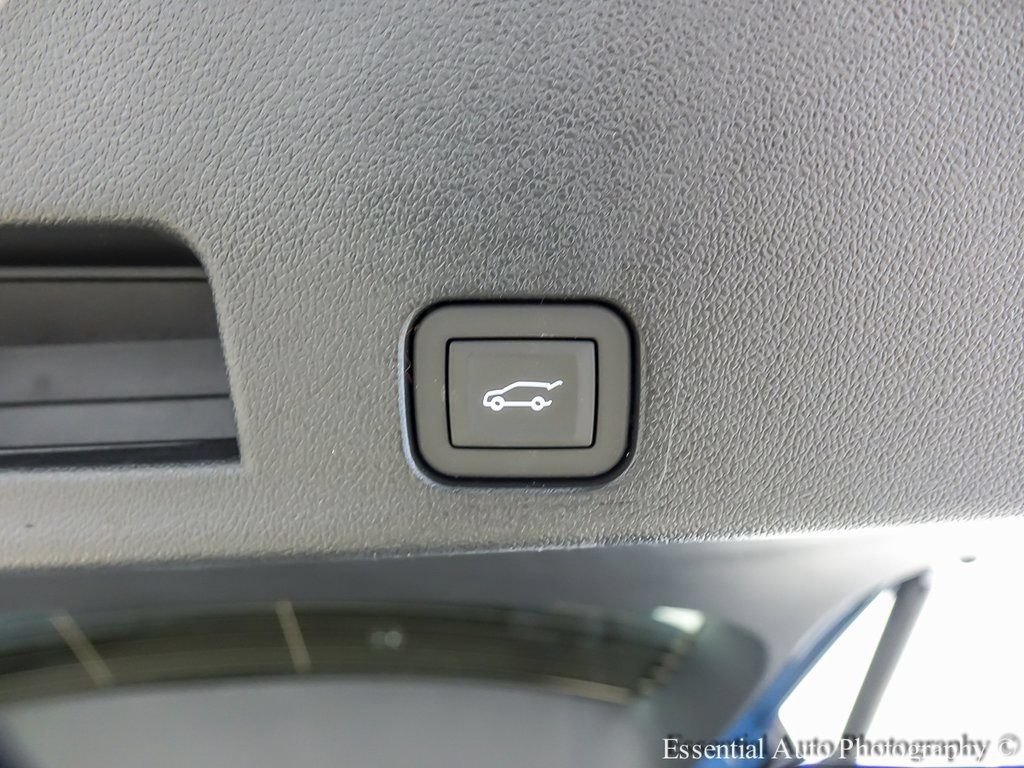New 2026 Chevrolet Traverse LT w/ LPO, Floor Liner Package AWD/4WD image 20