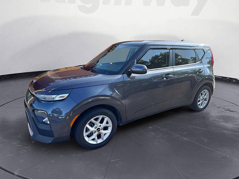 Used 2022 Kia Soul S FWD image 1