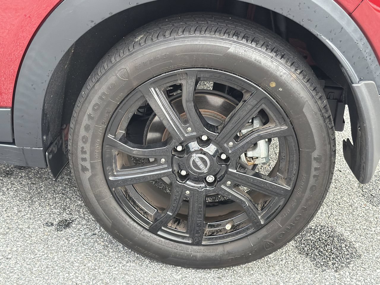 Used 2024 Nissan Kicks SR FWD image 32