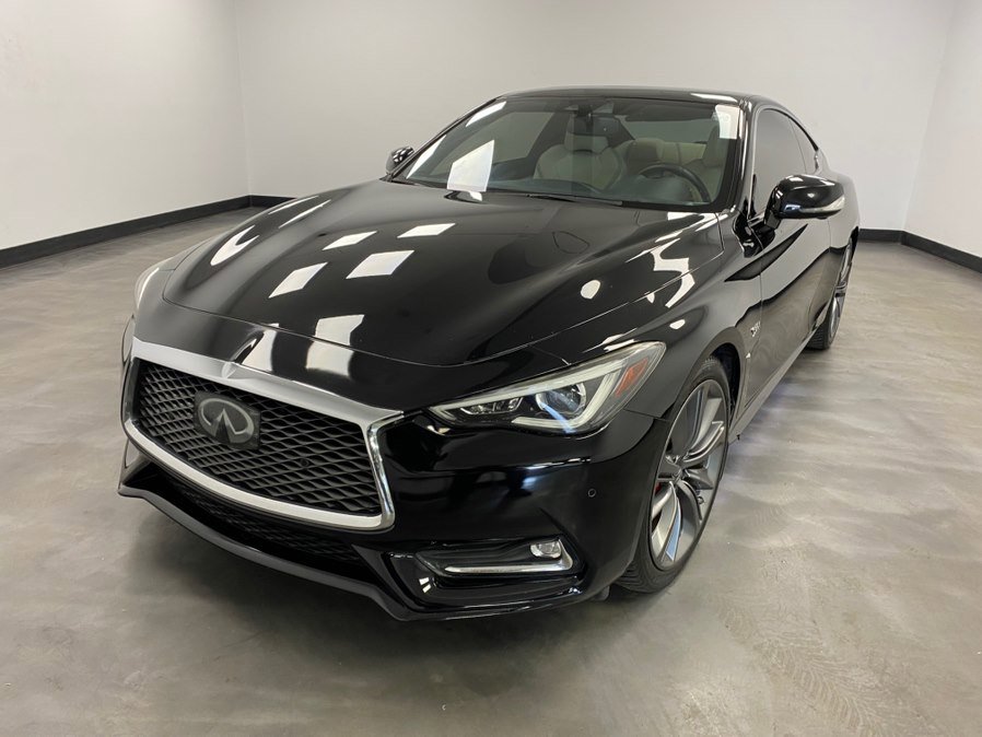 Used 2018 INFINITI Q60 Red Sport 400 w/ Pro Active Package image 2