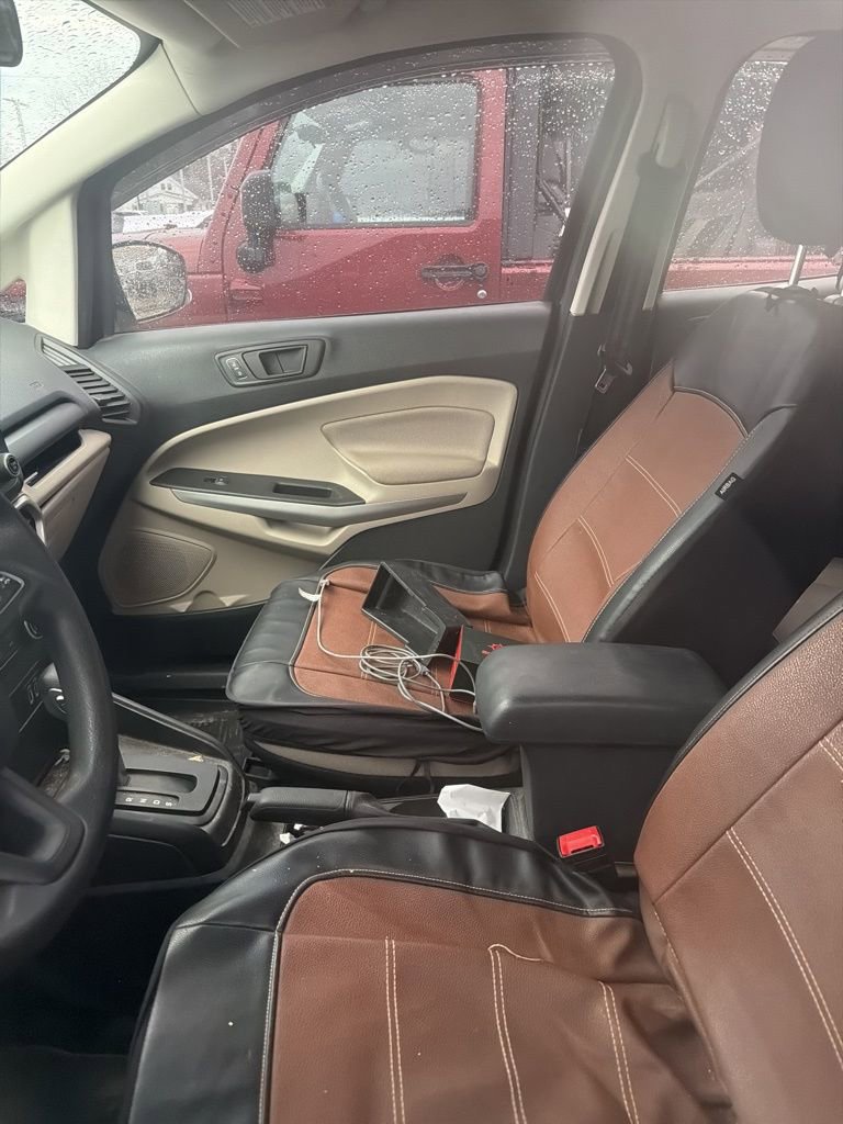 Used 2022 Ford EcoSport S image 11