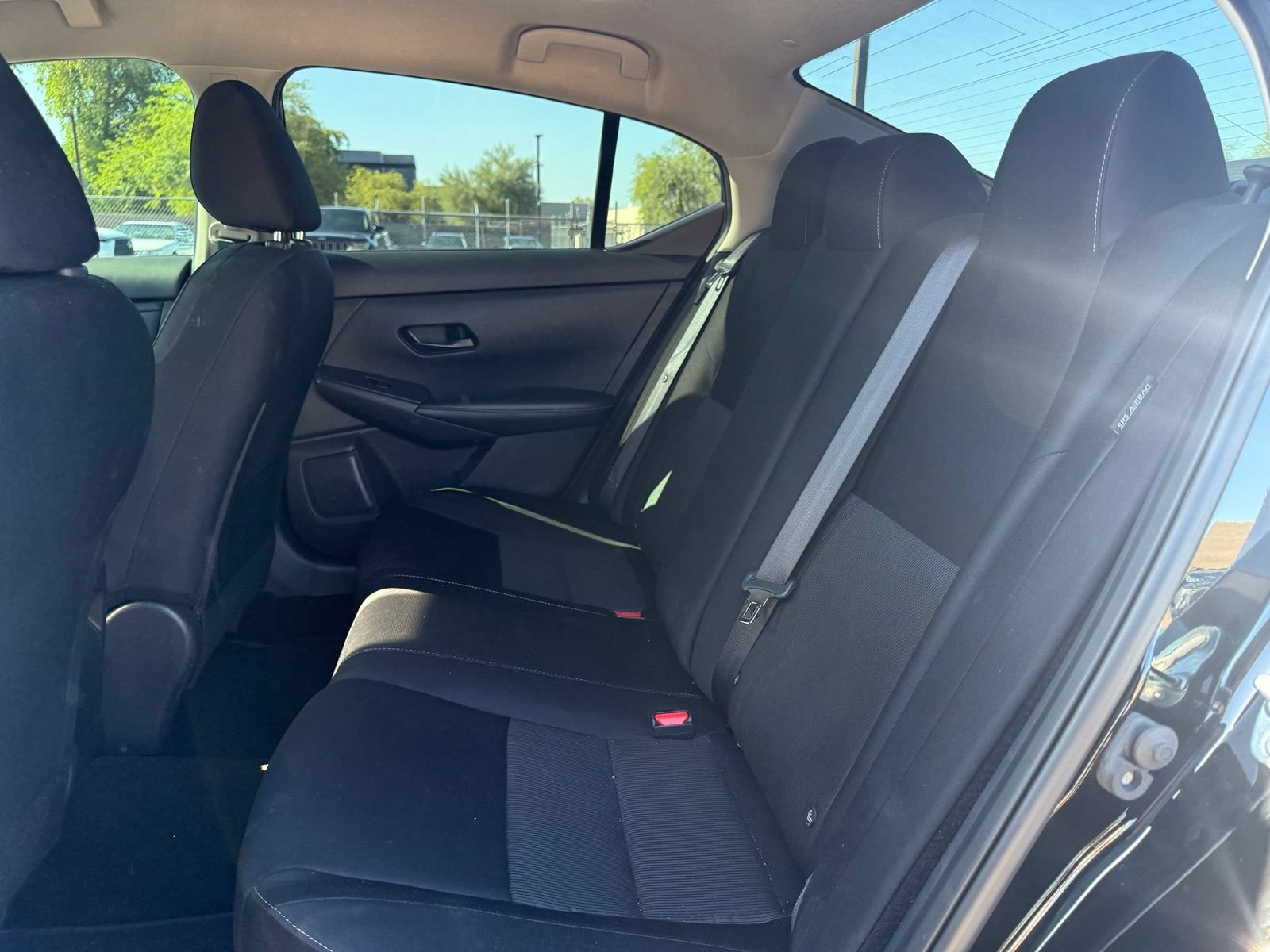 Used 2024 Nissan Sentra SV FWD image 9