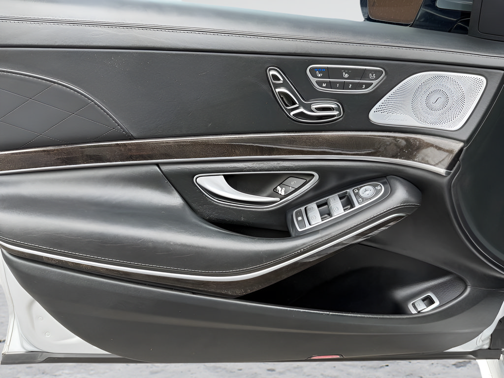 Used 2016 Mercedes-Benz S 63 AMG 4MATIC Sedan image 44