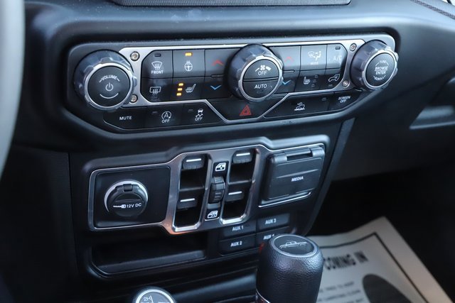 Used 2023 Jeep Gladiator Sport image 28