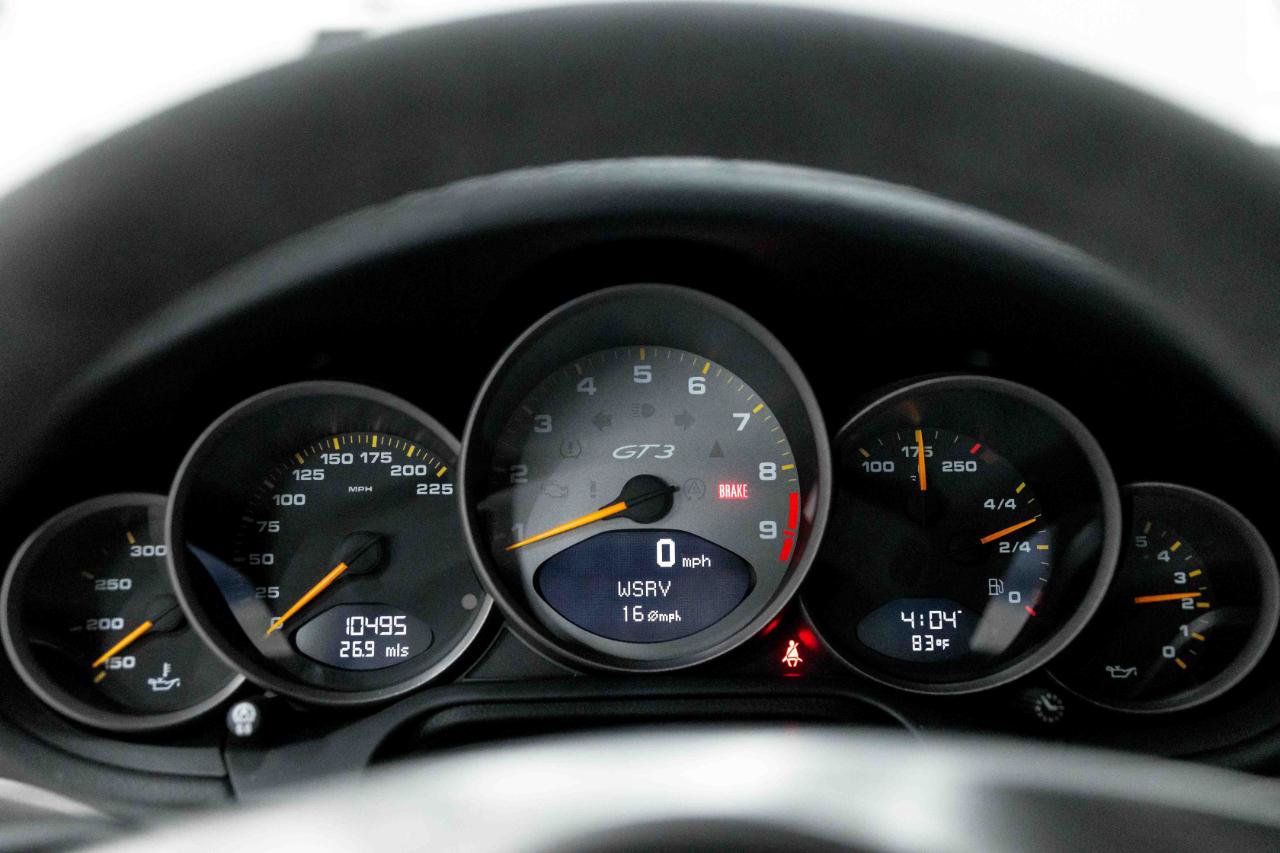 Used 2010 Porsche 911 GT3 RWD image 42