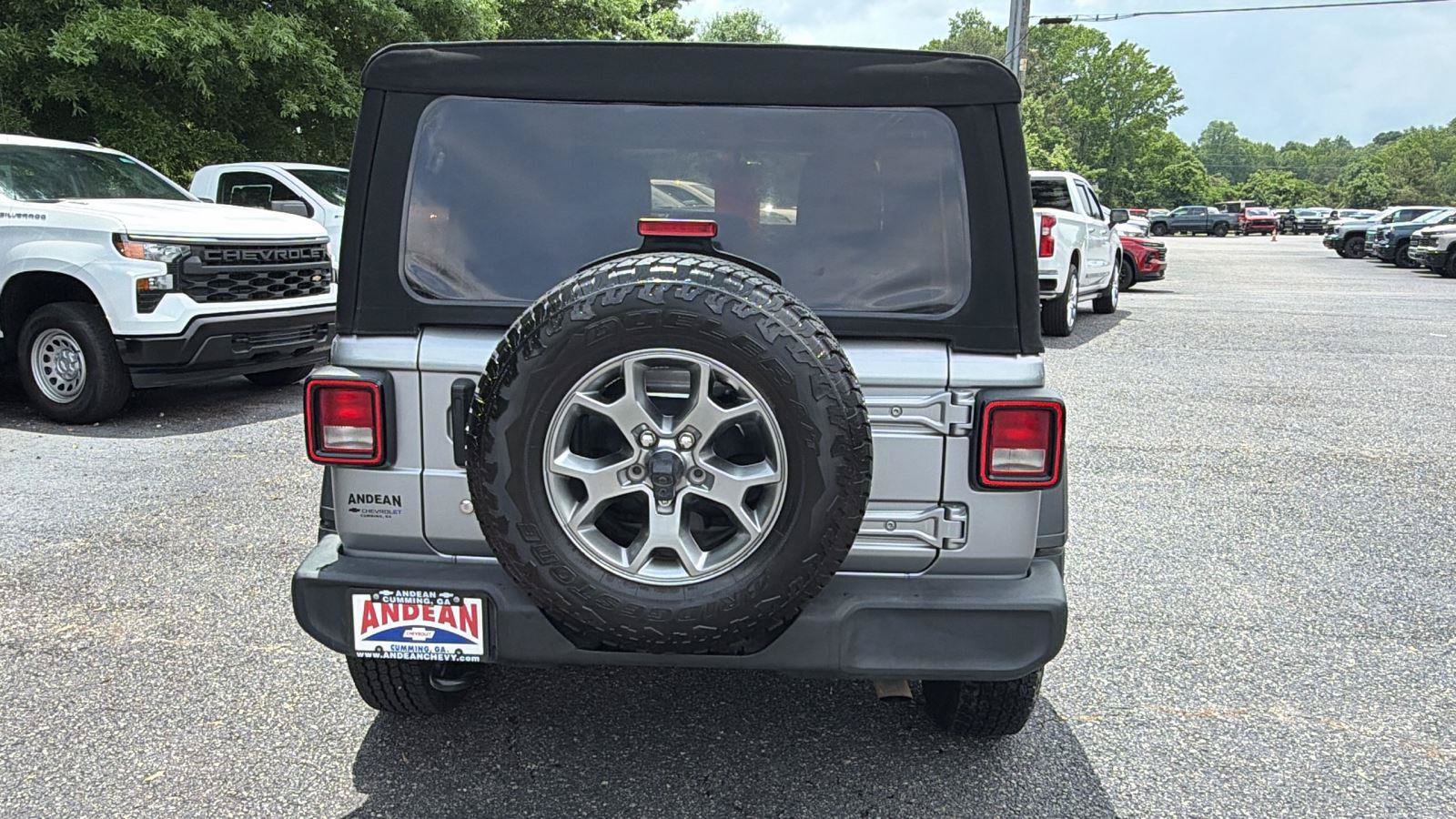 Used 2020 Jeep Wrangler Unlimited Sport AWD/4WD image 6