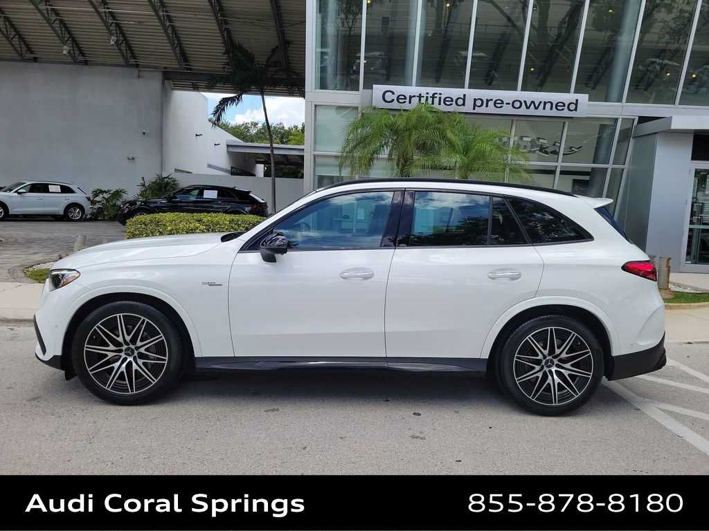 Used 2025 Mercedes-Benz GLC 43 AMG 4MATIC image 11