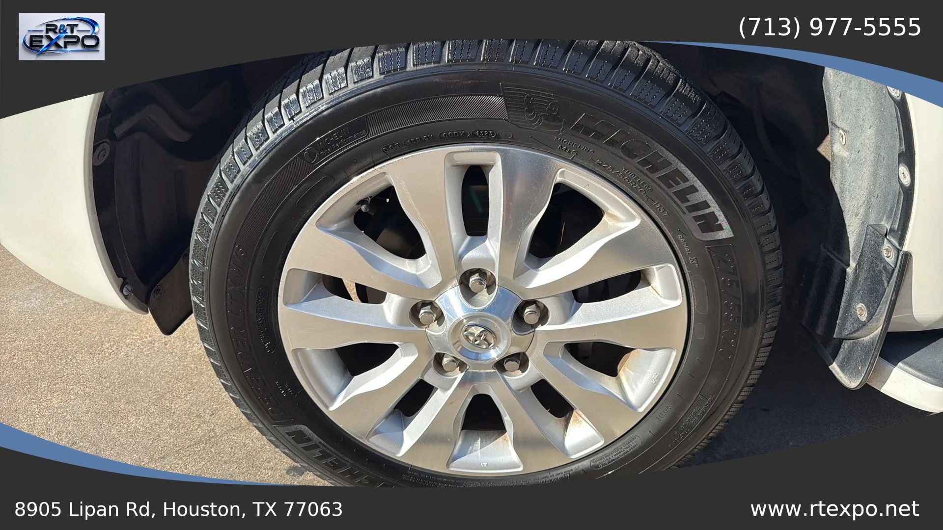 Used 2013 Toyota Sequoia Platinum RWD image 16