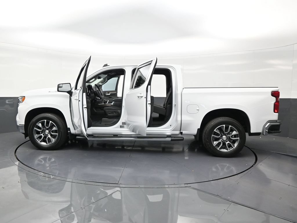 Certified 2026 Chevrolet Silverado 1500 LT RWD image 27