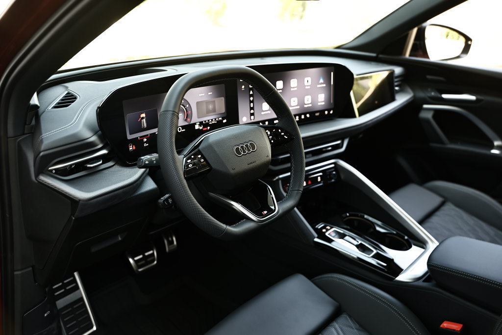 New 2026 Audi SQ5 Premium Plus AWD/4WD image 20