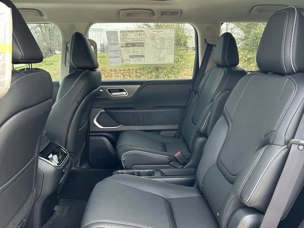 New 2026 INFINITI QX80 Luxe w/ Cargo Package RWD image 24