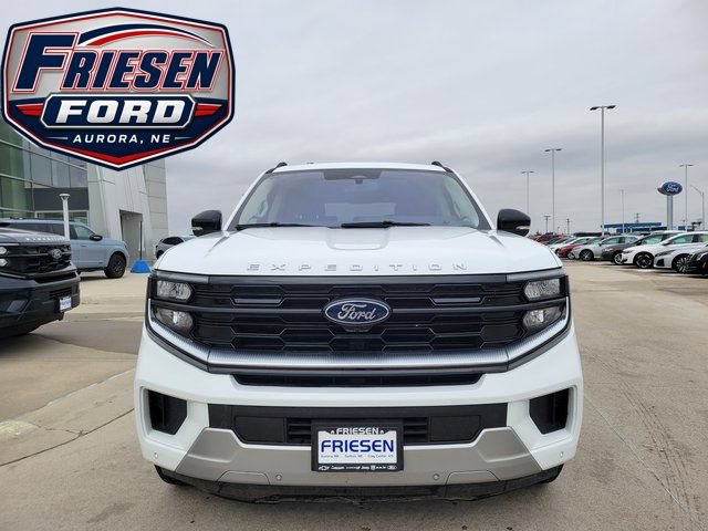 Used 2025 Ford Expedition Max Platinum AWD/4WD image 2