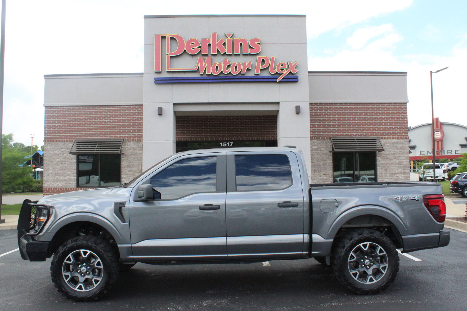 Used 2025 Ford F150 STX w/ Equipment Group 200A AWD/4WD image 9