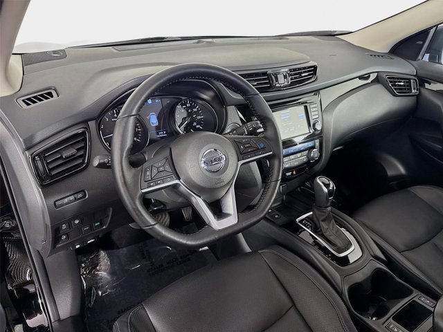 Certified 2022 Nissan Rogue Sport SL FWD image 10