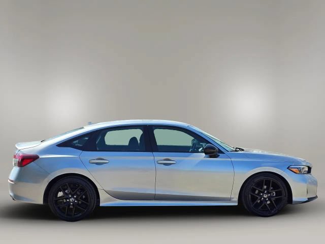 Used 2025 Honda Civic Sport image 4