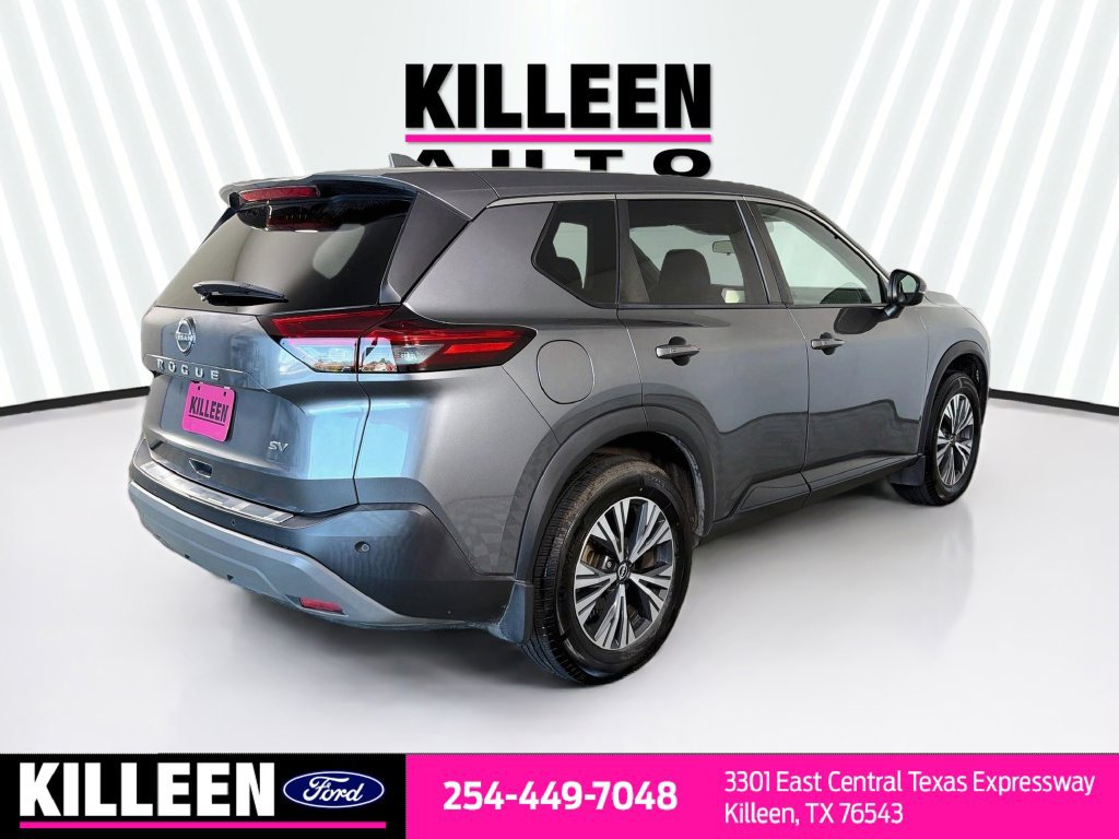 Used 2022 Nissan Rogue SV FWD image 9