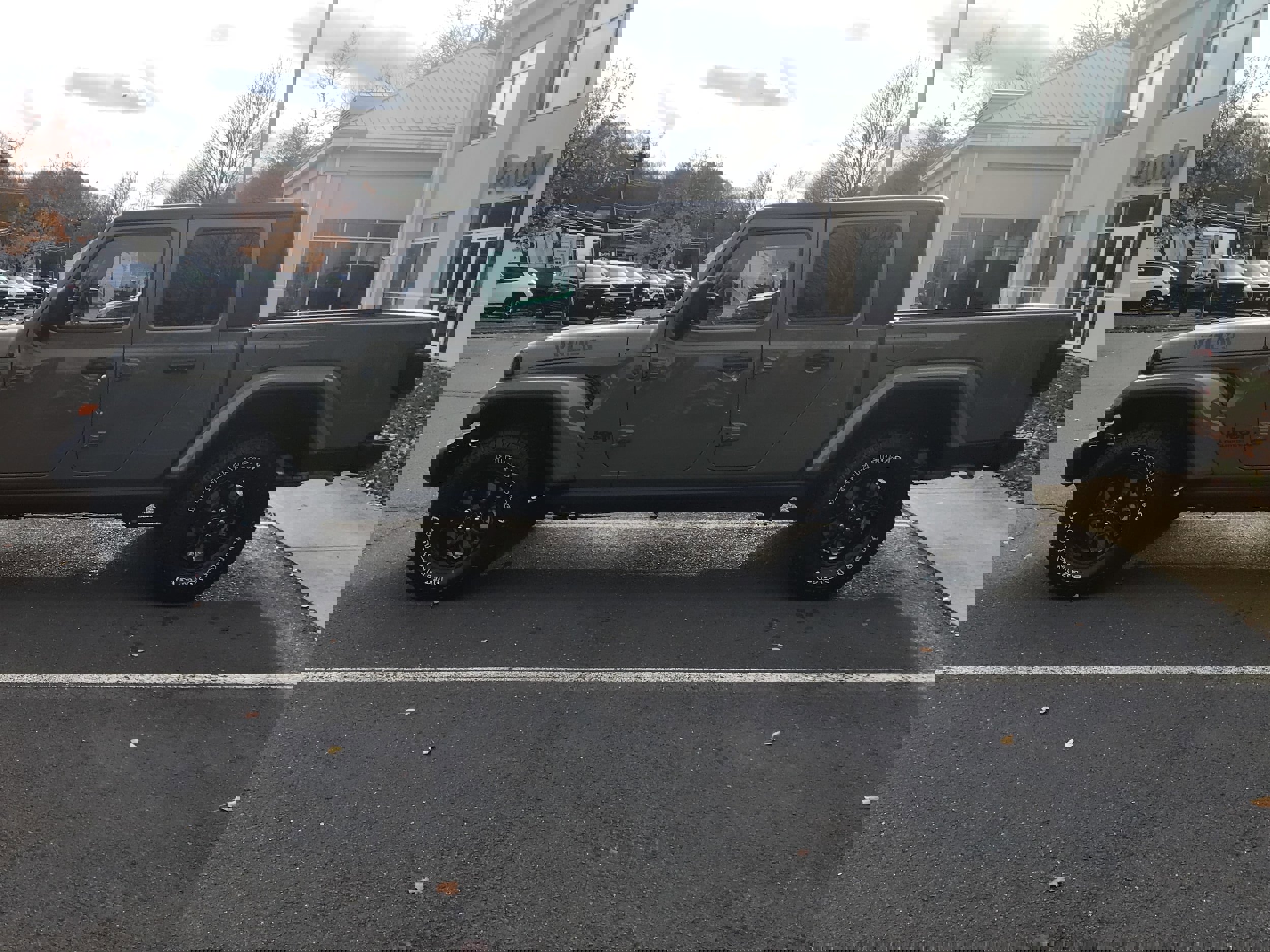 New 2026 Jeep Gladiator Sport image 4