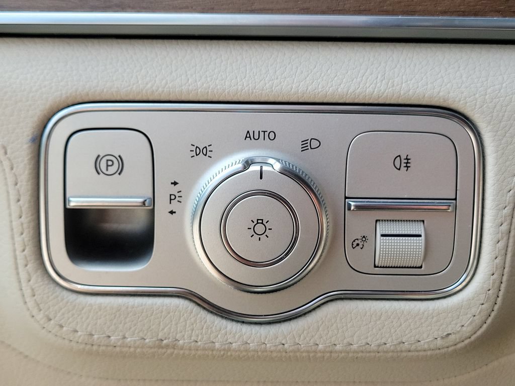 Used 2020 Mercedes-Benz GLE 450 4MATIC image 24