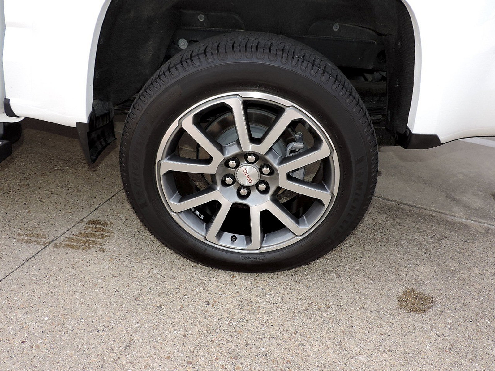 Certified 2021 GMC Canyon Denali RWD image 10