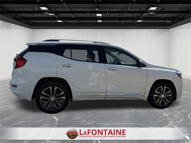 Used 2018 GMC Terrain Denali w/ Comfort Package image 8