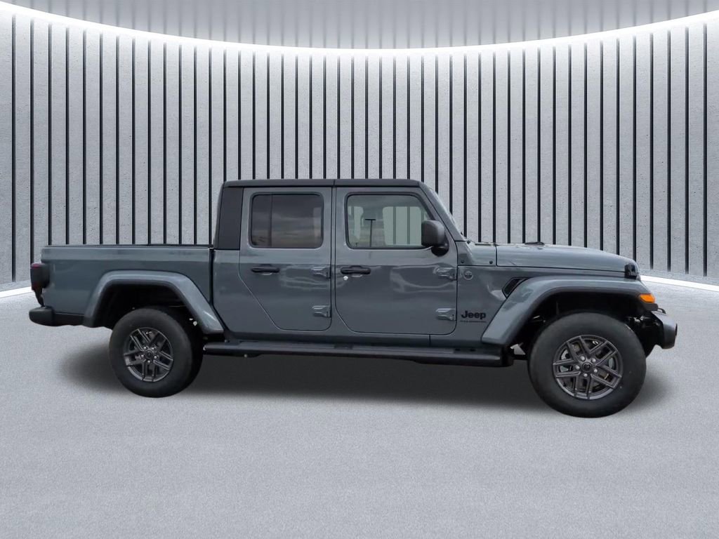 New 2026 Jeep Gladiator Sport image 4