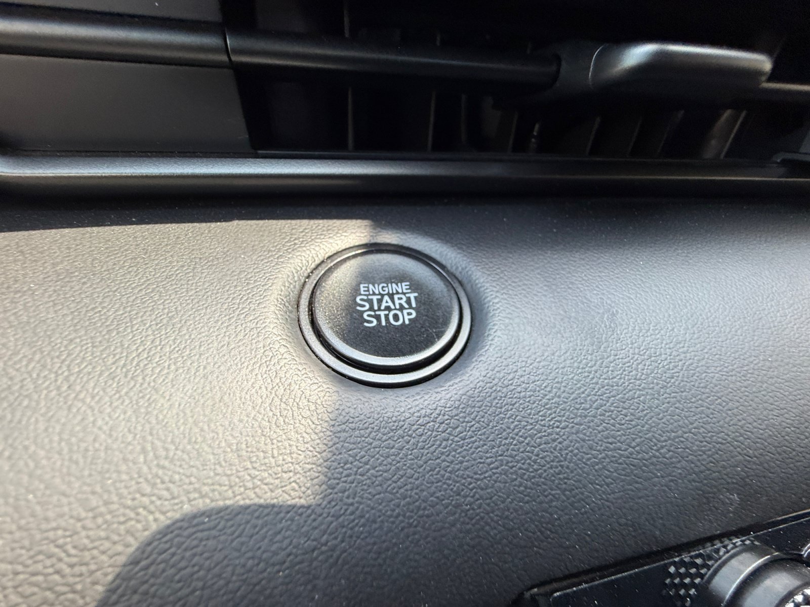 Used 2025 Hyundai Elantra Sport w/ Cargo Package FWD image 30