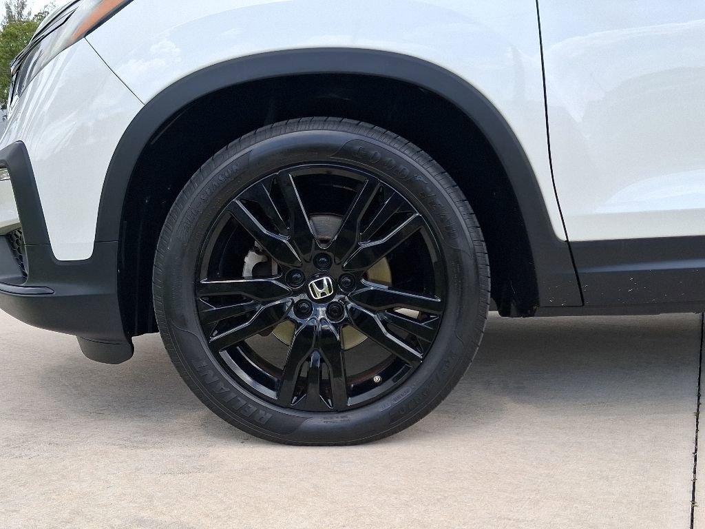 Used 2021 Honda Pilot Special Edition image 3