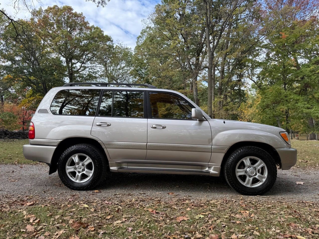Used 2000 Toyota Land Cruiser video 1