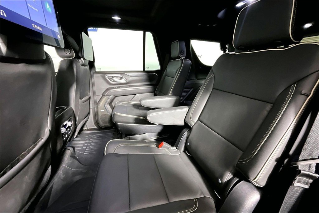 Used 2021 GMC Yukon SLT w/ SLT Premium Package image 21