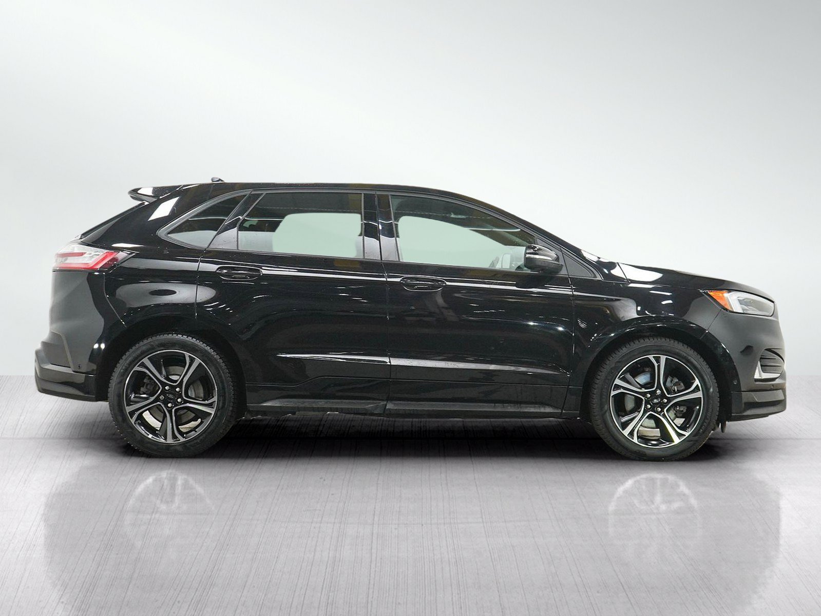 Used 2020 Ford Edge ST w/ Equipment Group 401A AWD/4WD image 6