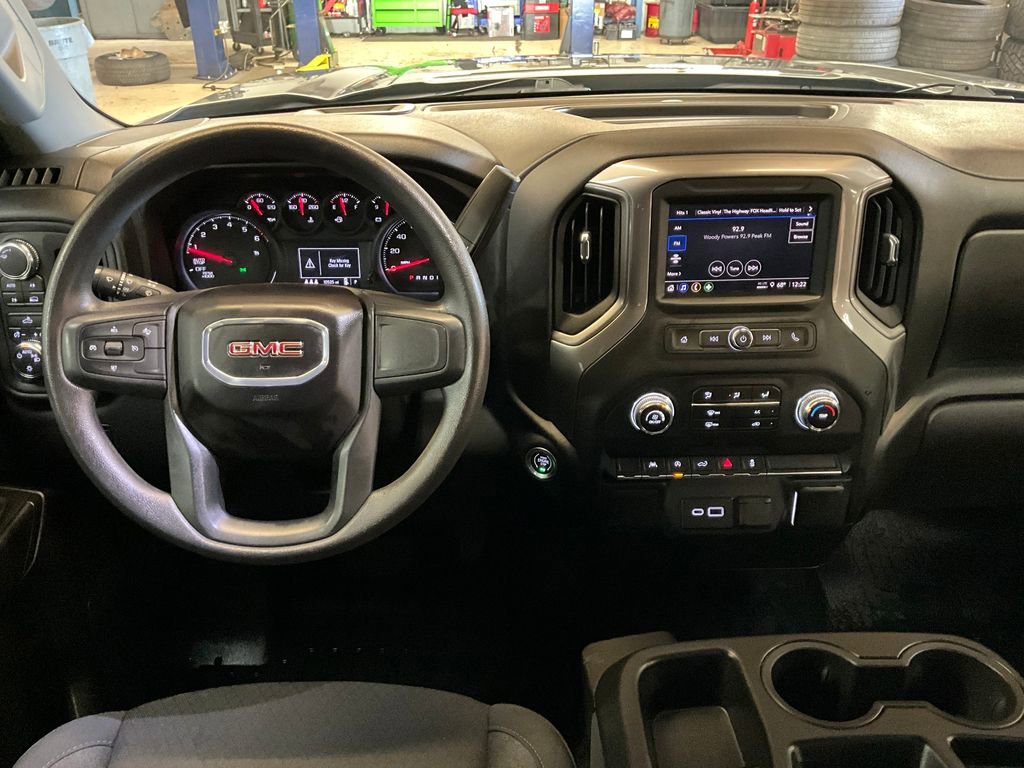 Used 2024 GMC Sierra 1500 Pro w/ Graphite Edition image 7