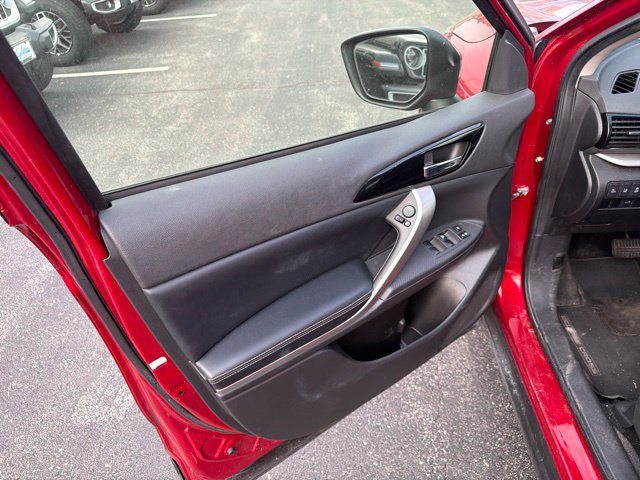 Used 2024 Mitsubishi Eclipse Cross SE AWD/4WD image 18