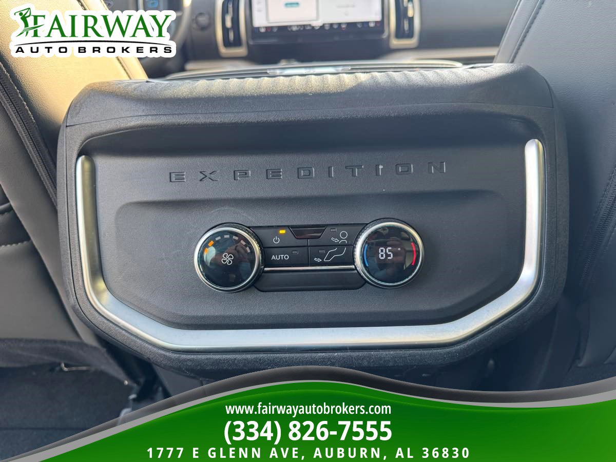 Used 2025 Ford Expedition Max Active image 25