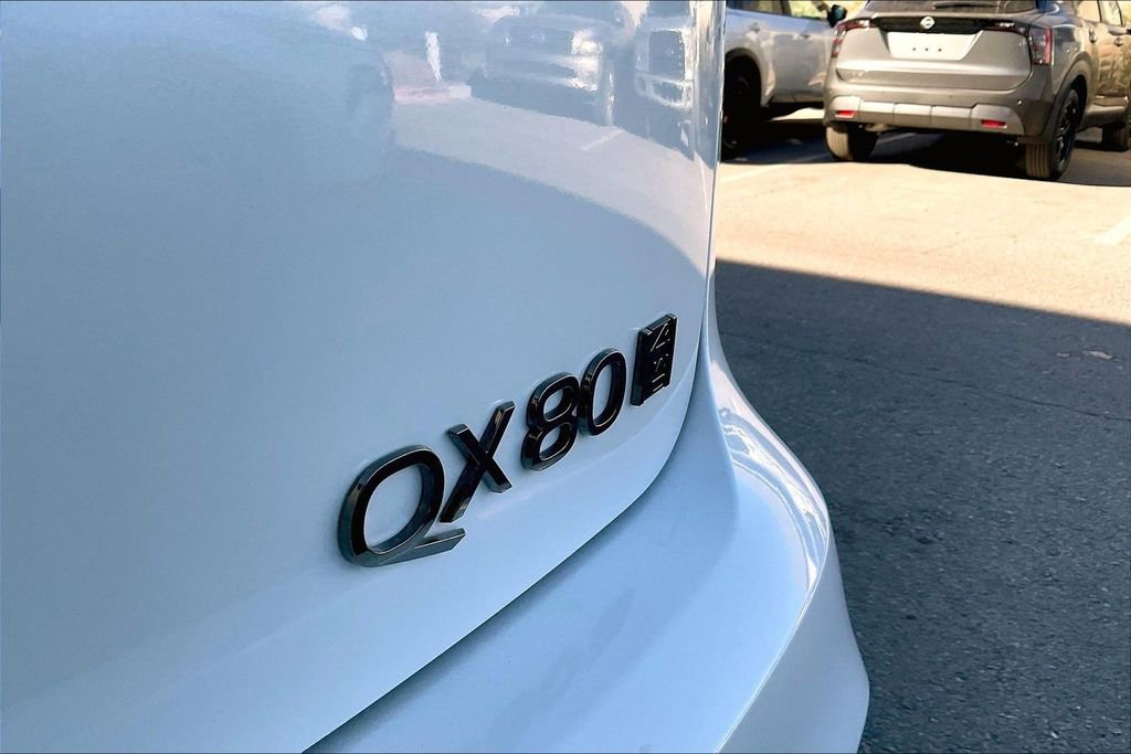 New 2026 INFINITI QX80 Autograph w/ Premium Cargo Package AWD/4WD image 9