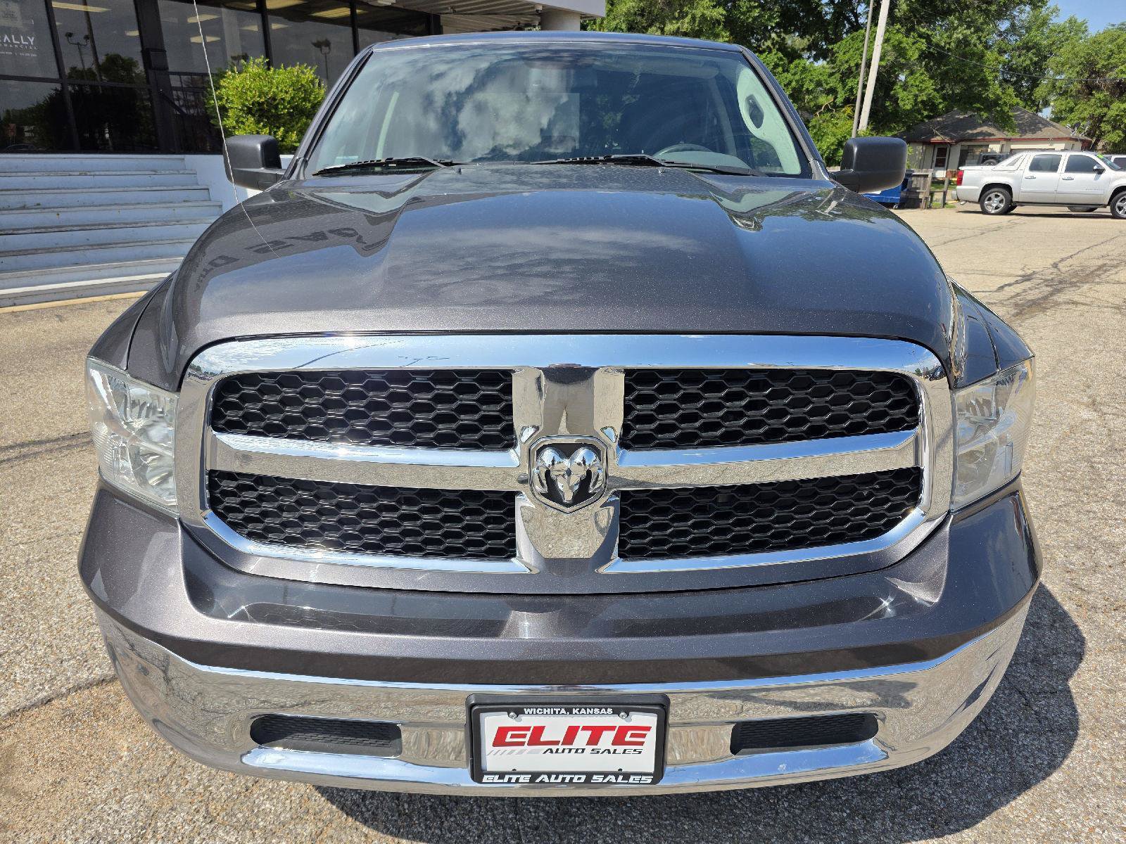 Used 2019 RAM 1500 Tradesman w/ Chrome Plus Package AWD/4WD image 2