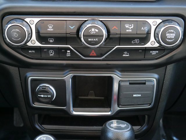 Used 2022 Jeep Wrangler Unlimited Sport image 19