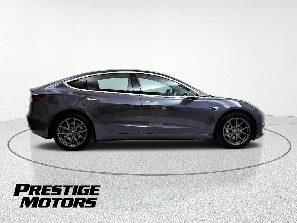 Used 2018 Tesla Model 3 Performance AWD/4WD image 9