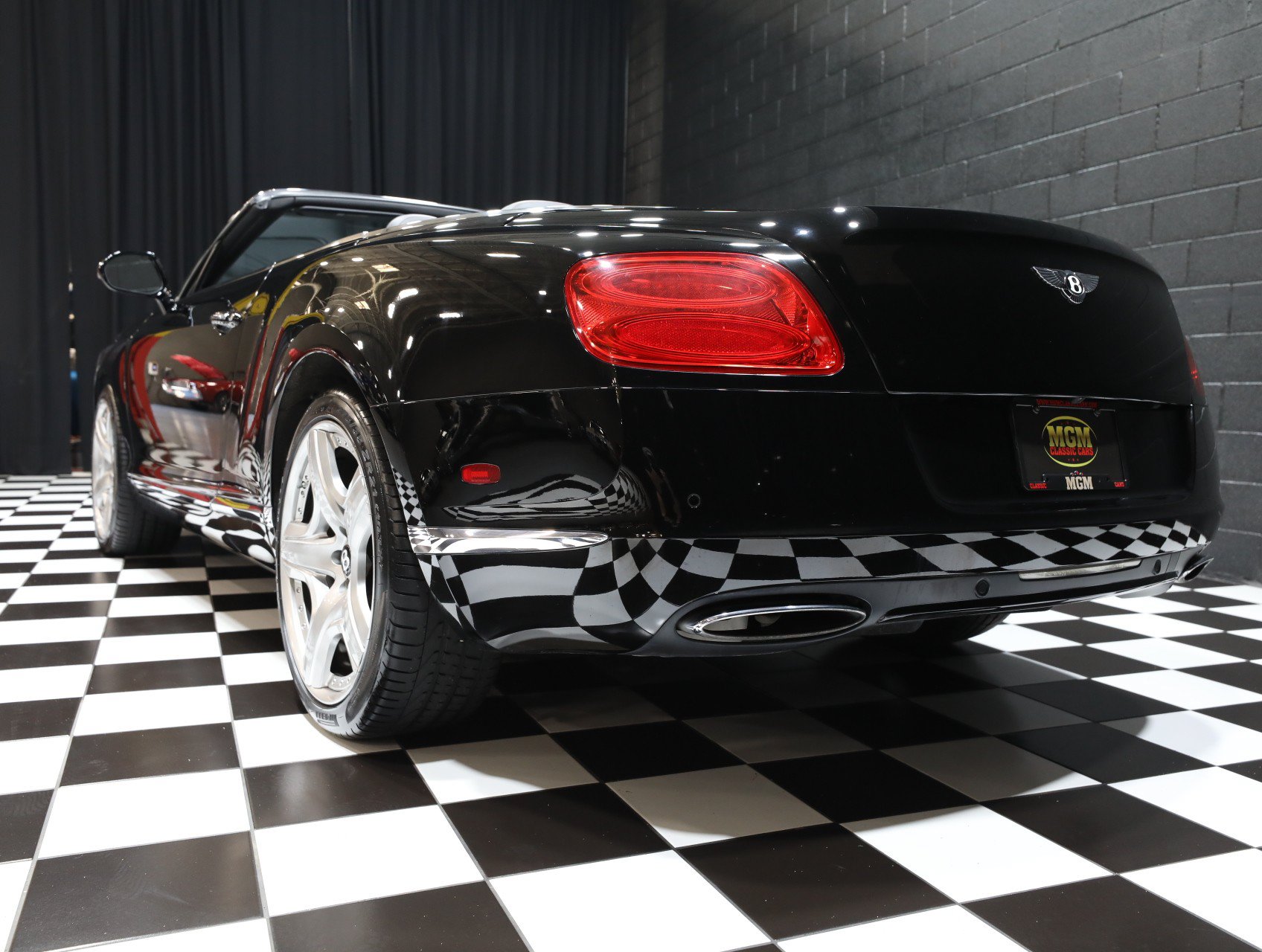 Used 2012 Bentley Continental GT AWD/4WD image 31