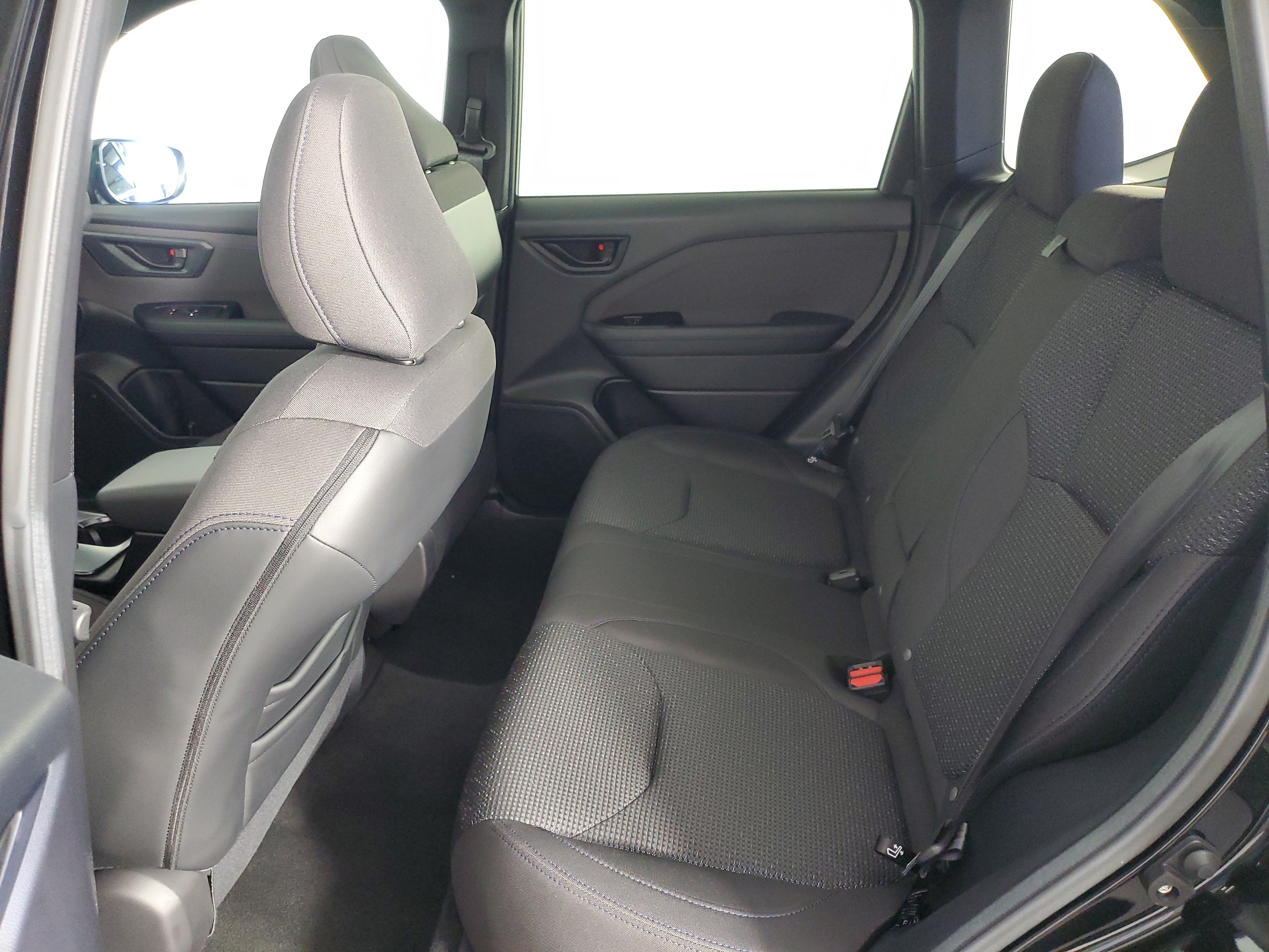 Used 2026 Subaru Forester Premium AWD/4WD image 13