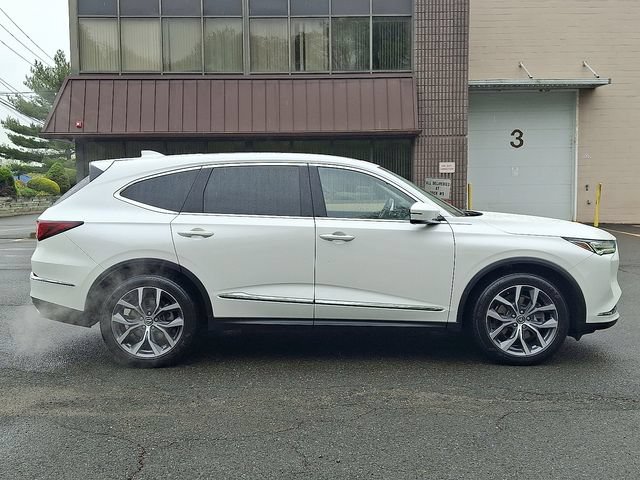 Used 2023 Acura MDX w/ Technology Package AWD/4WD image 12