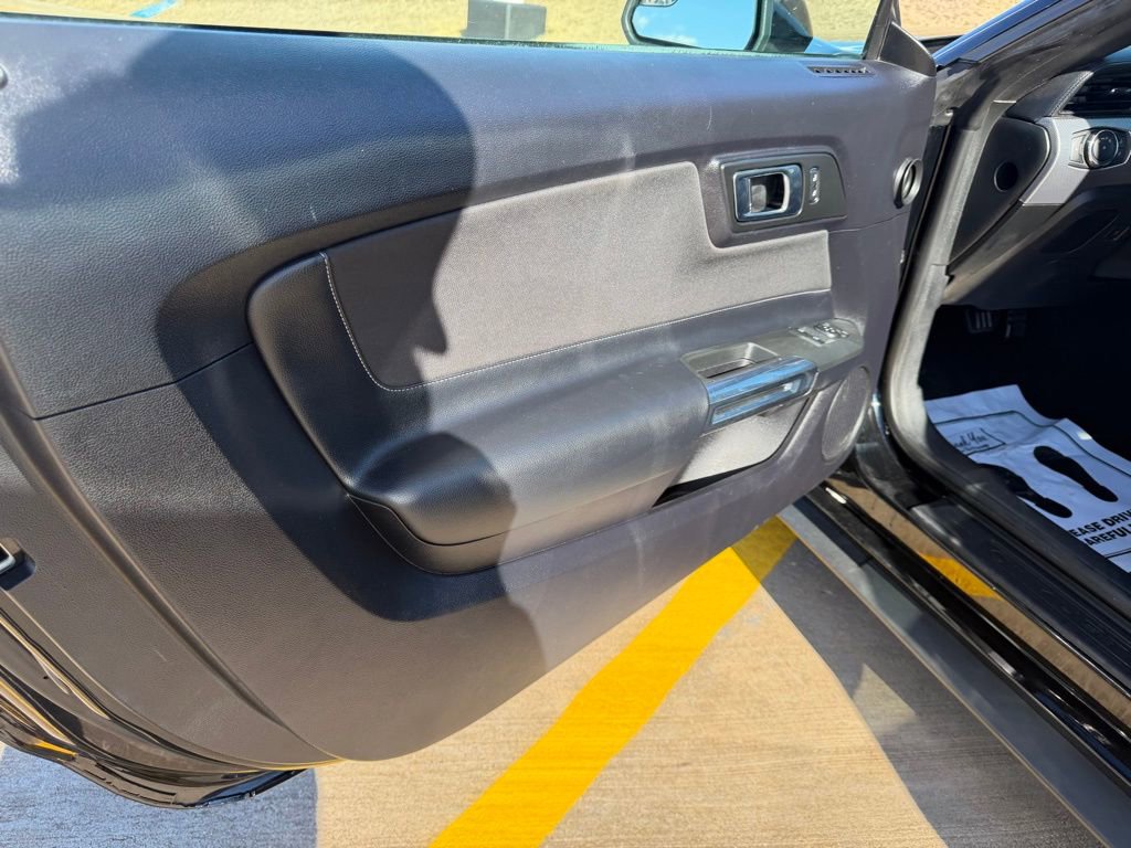 Used 2019 Ford Mustang GT image 17