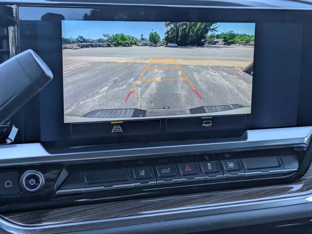 Used 2024 Chevrolet Silverado 2500 LT AWD/4WD image 21