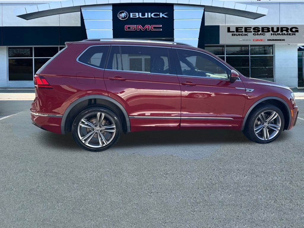 Used 2018 Volkswagen Tiguan SEL image 8