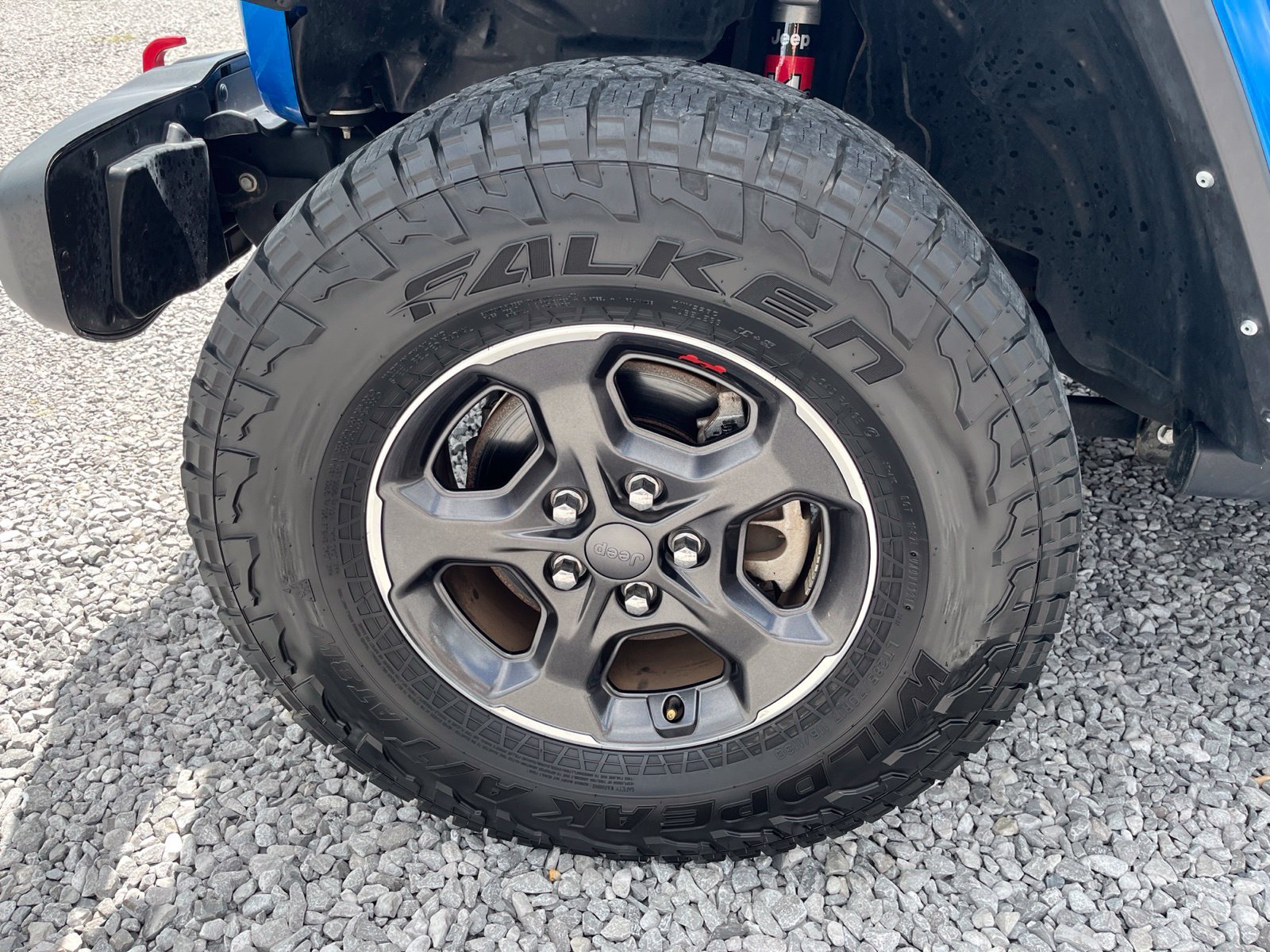 Used 2021 Jeep Gladiator Rubicon AWD/4WD image 7