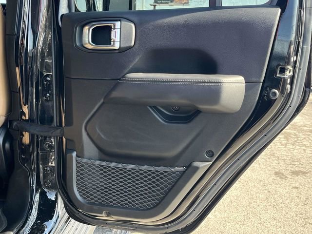 Used 2021 Jeep Gladiator Rubicon image 22