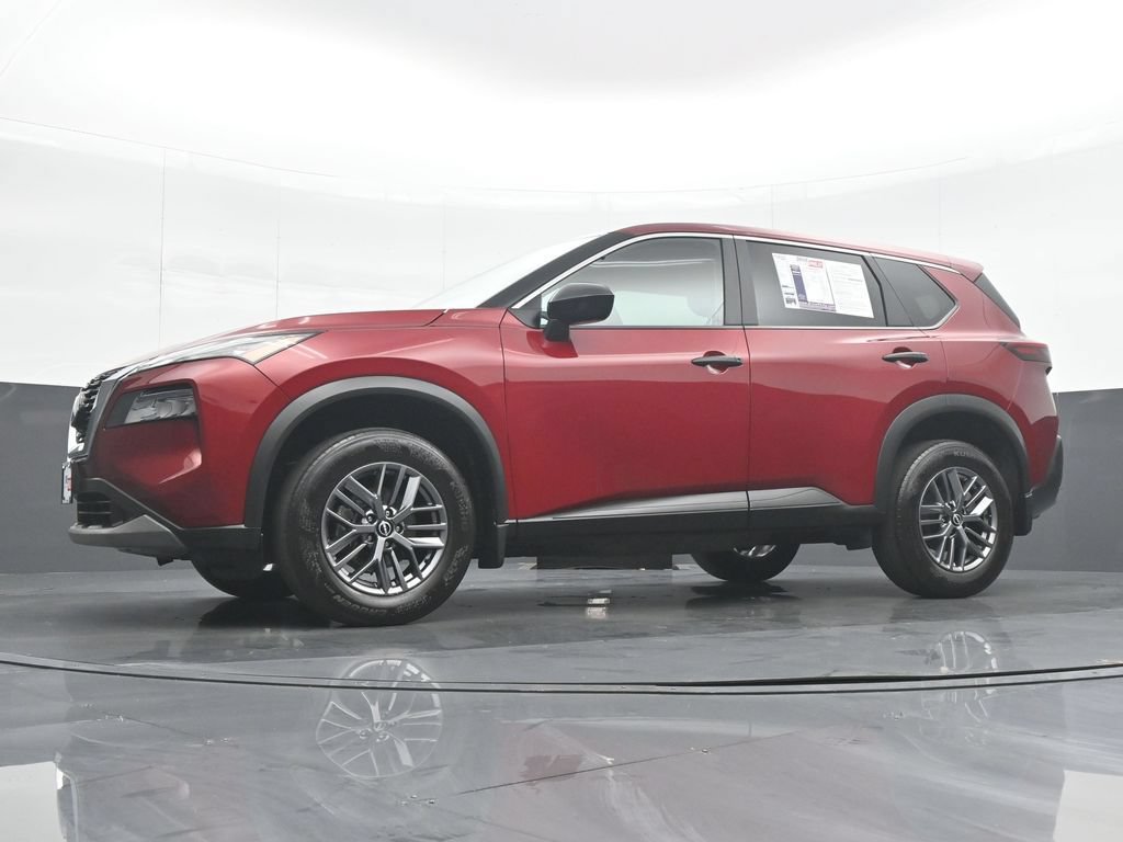 Used 2023 Nissan Rogue S AWD/4WD image 34