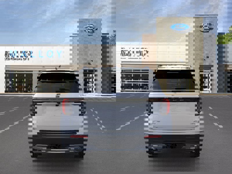 New 2026 Ford Explorer Active image 7