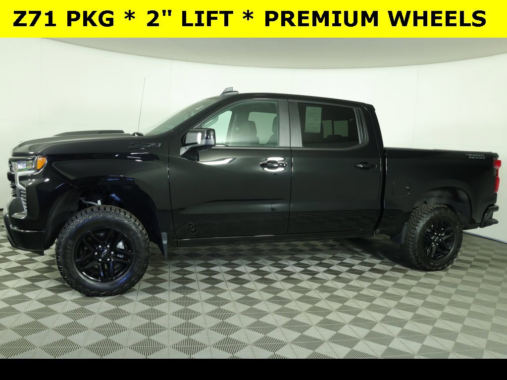 Used 2023 Chevrolet Silverado 1500 LT Trail Boss w/ LT Trail Boss Premium Package image 9