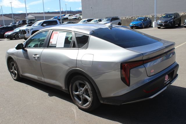 Used 2025 Kia K4 LXS image 25